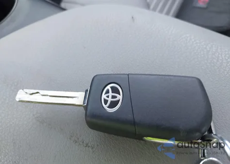 2024 Toyota Camry Se из США, поврежденный, VIN 4T1G11AK0RU266184